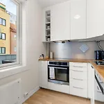 Spacious 5-bedroom In The Middle Of Majorstua 아파트 오슬로