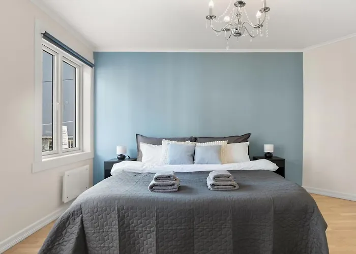 Spacious 5-bedroom In The Middle Of Majorstua Apartamento *